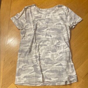 Gap Women's Camouflage Print T-Shirt